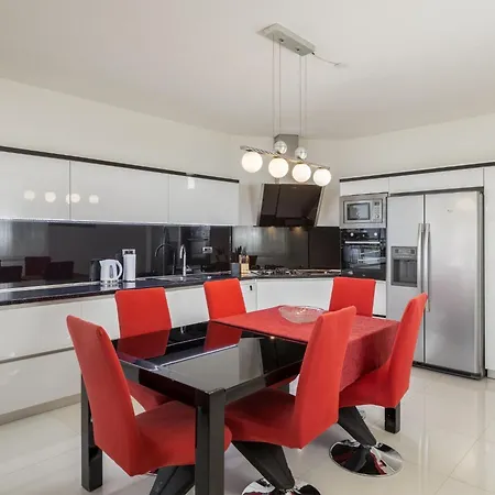 Villa Blanka Podgora (Split-Dalmatia)